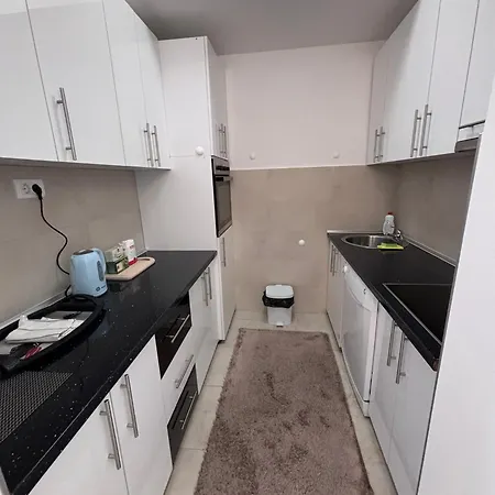 R-residency Tower 公寓